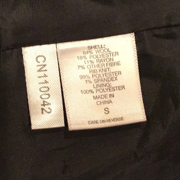 Ladies wool jacket with belt - Picture 6 of 6